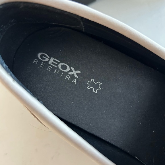 Geox Tan Loafers with Black Soles - Picture 2 of 6